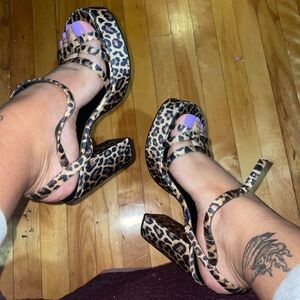 Leopard Print Women's Platform Heels vintage Steve Madden